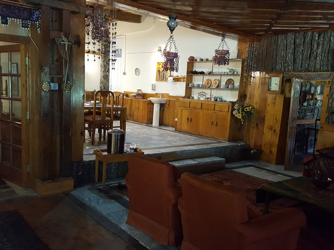 Walnut Heights by Roomy, Kalam主图