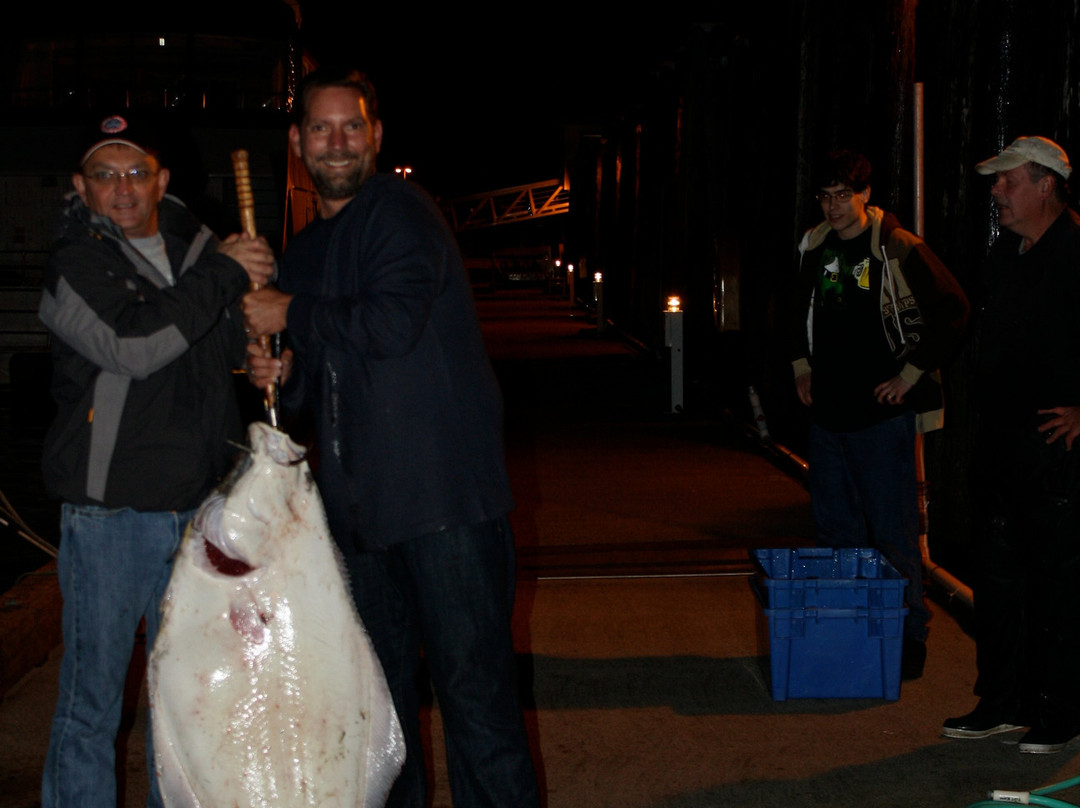 Daybreak Fishing Charters景点图片