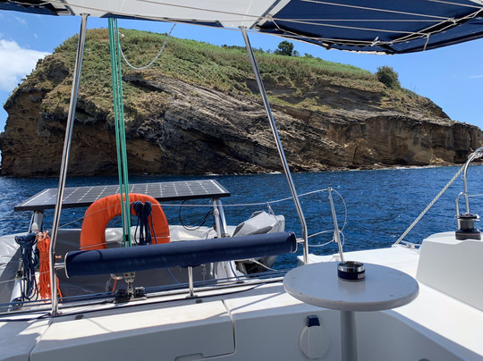 LS Catamarans-蓬塔德尔加达必去景点