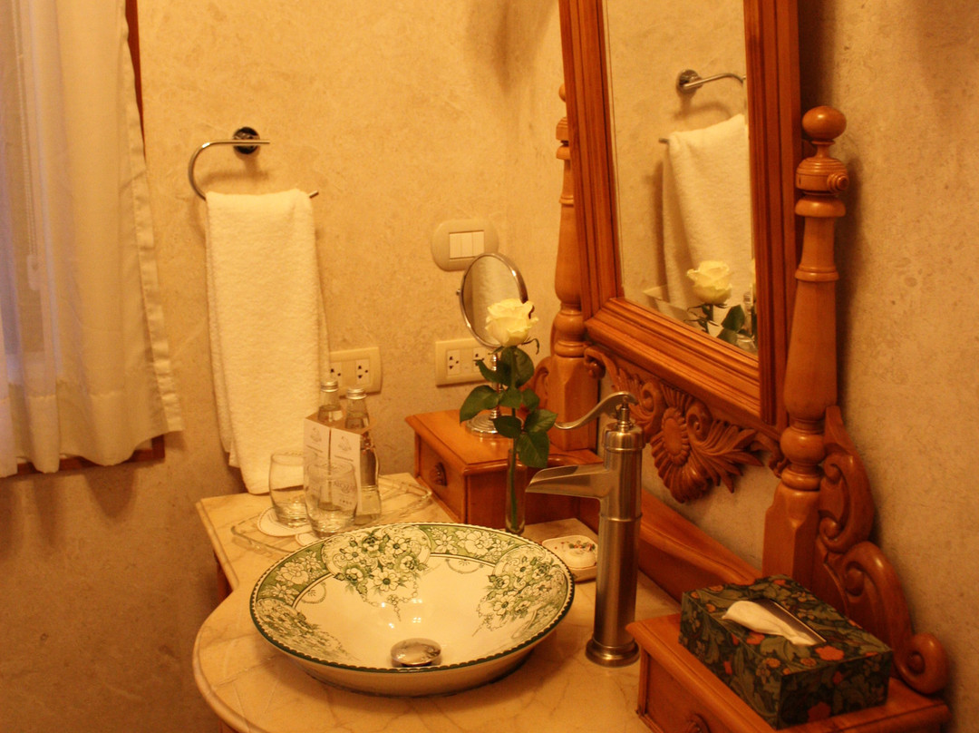 Mansion Alcazar Boutique Hotel主图