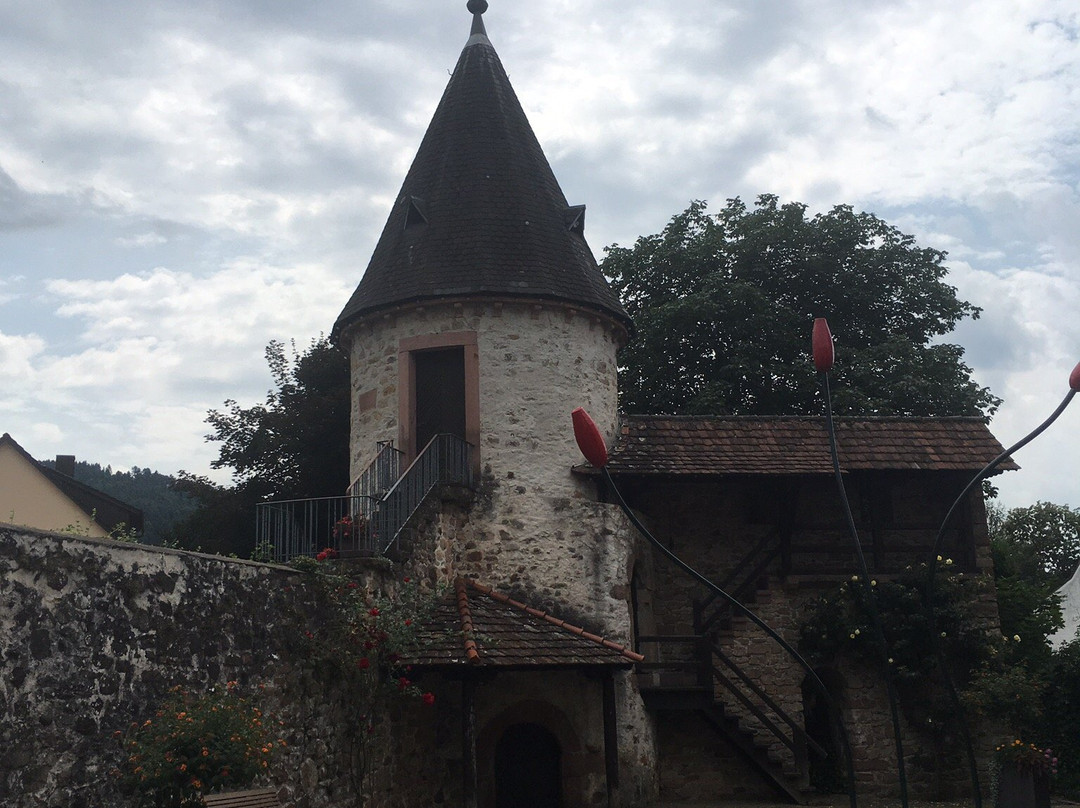 Hirschturm mit Denkmal景点图片