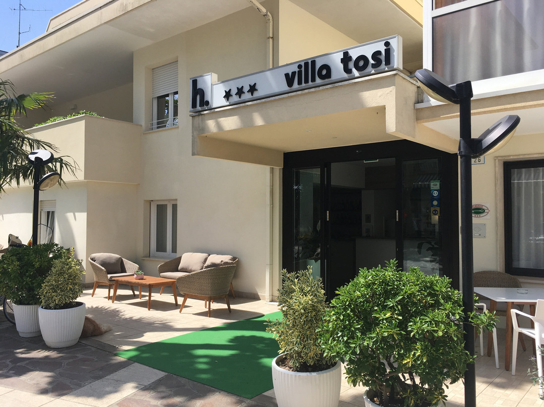 托西酒店