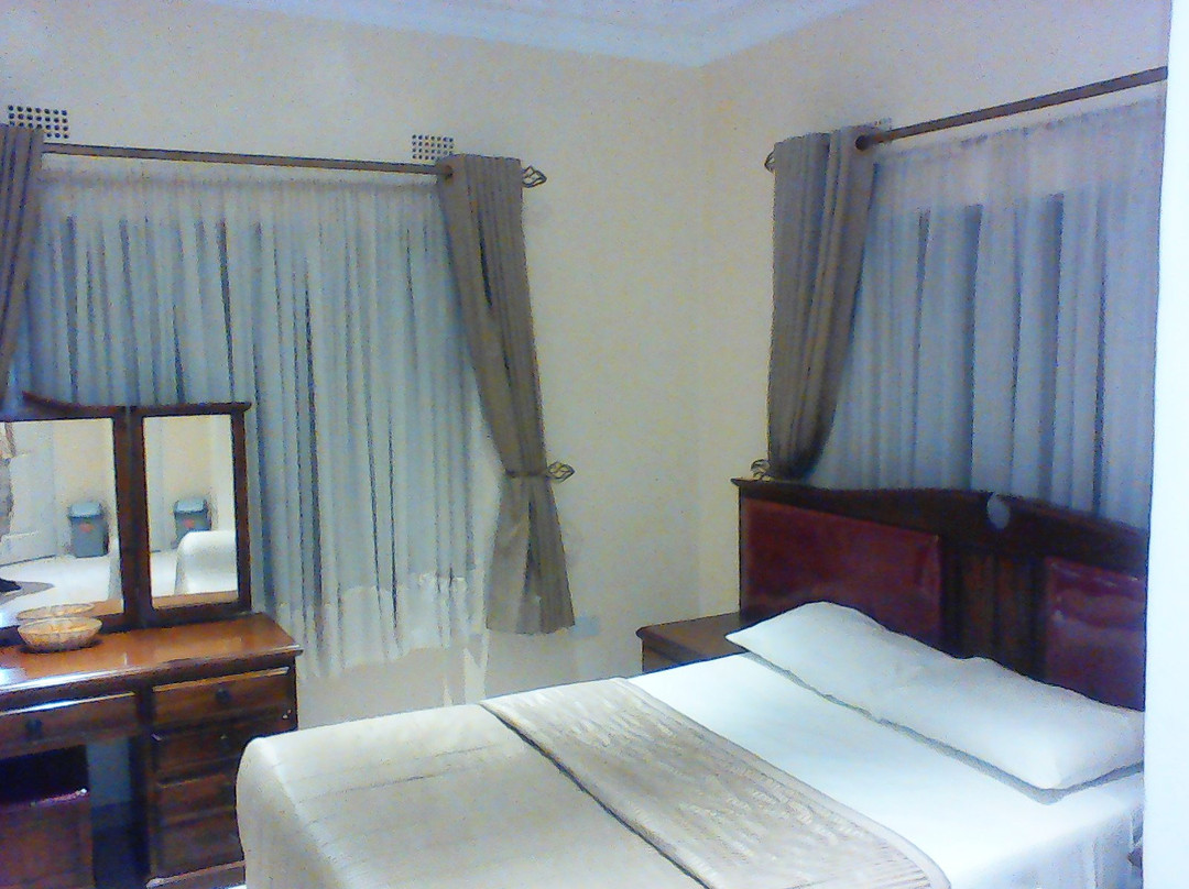 Premier Guest Lodge主图