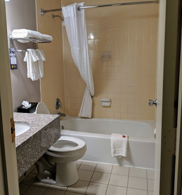 希尔顿汉堡Spark主图