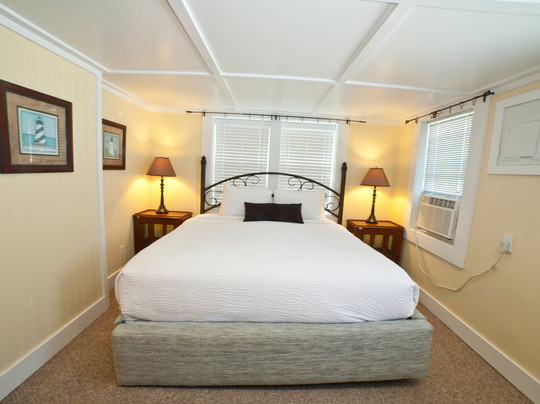 The Georgianne Inn & Suites主图