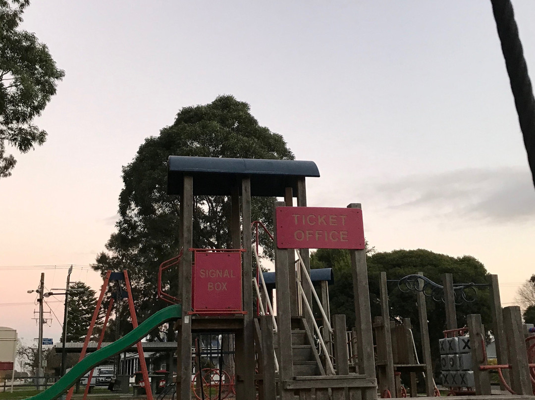 Cochrane Park-Koo-Wee-Rup必去景点