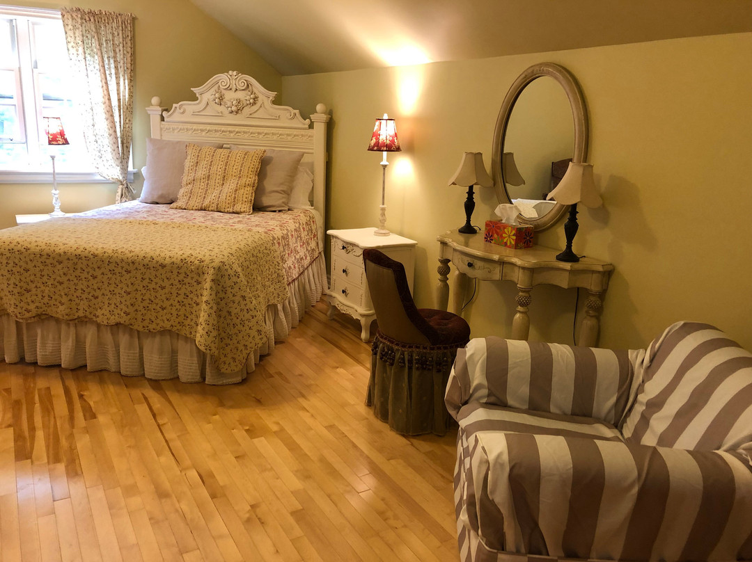 Blue Forest Lane Bed and Breakfast主图