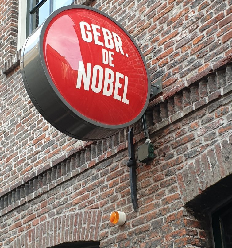 Nobel-莱顿必去景点