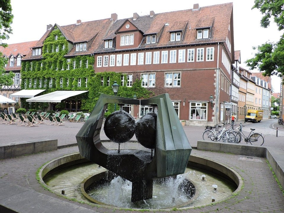 Ballhofbrunnen-汉诺威必去景点