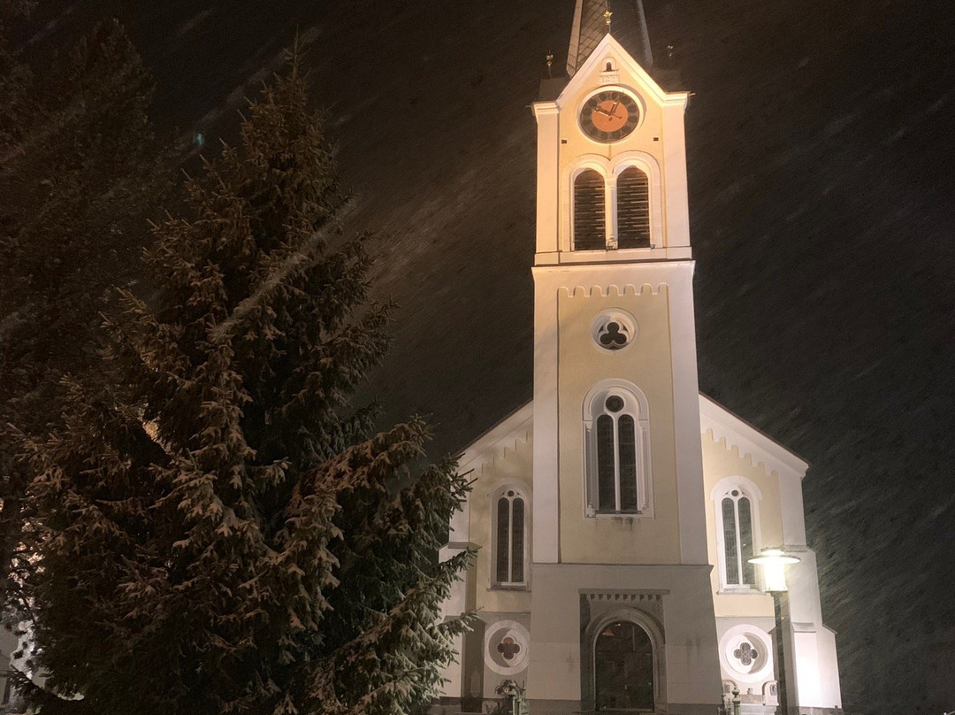 Pfarrkirche Maria Opferung Riezlern-赫伊兹棱必去景点