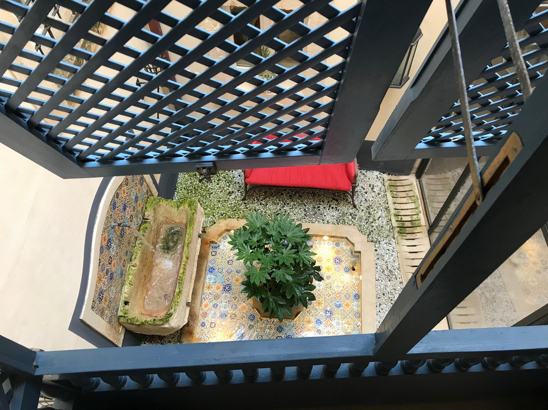 阿尔吉拉奥提伽迷人酒店主图
