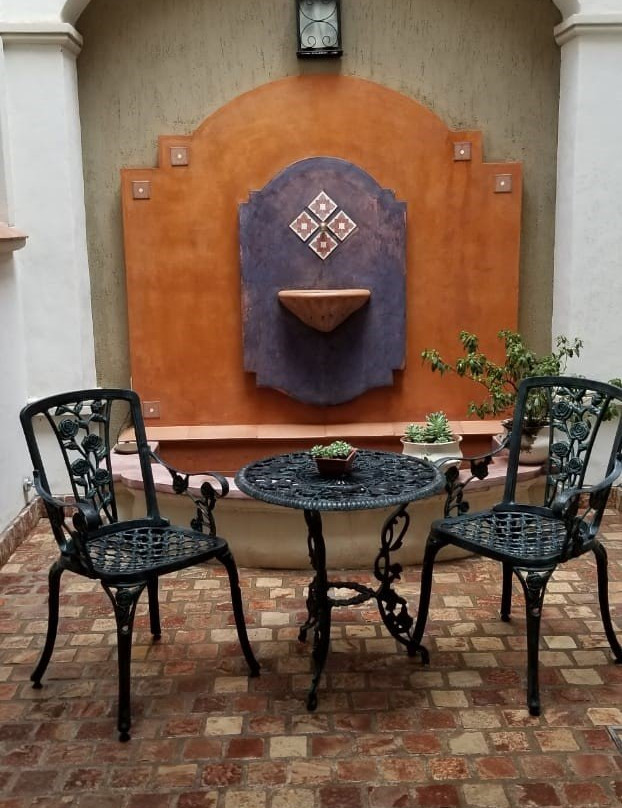 Balcon De La Plaza主图