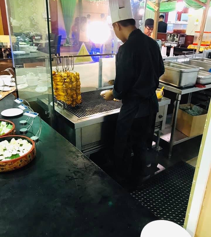 婆罗洲大酒店主图