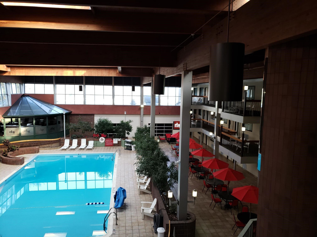 Ramada by Wyndham Beaver Falls主图