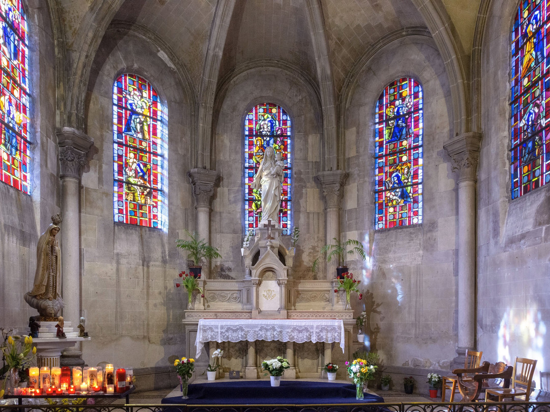 Basilique D'argenteuil-Argenteuil必去景点