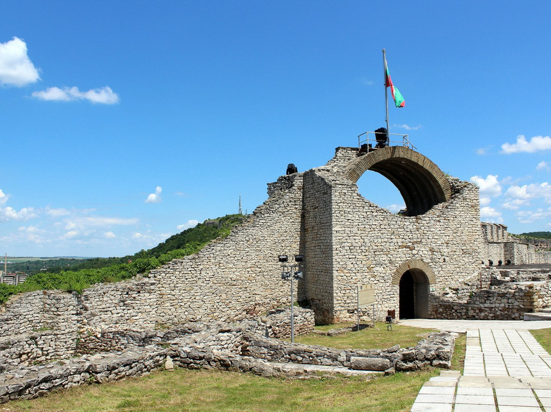 Hisarya Fortress景点图片