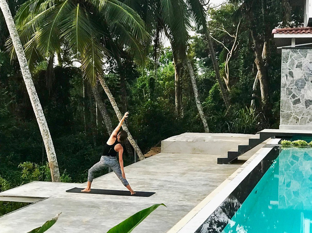 纯净之境水疗度假酒店主图