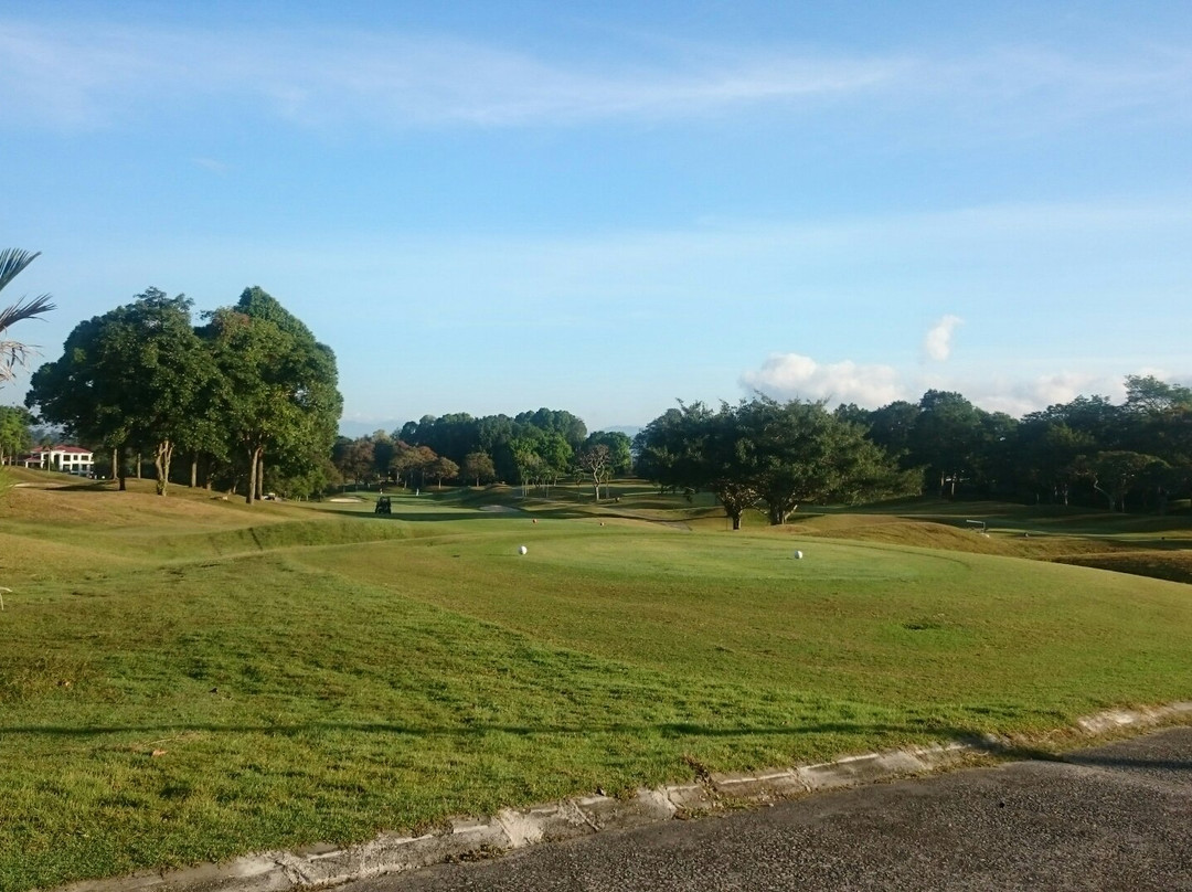 Staffield's Golf Course-Mantin必去景点