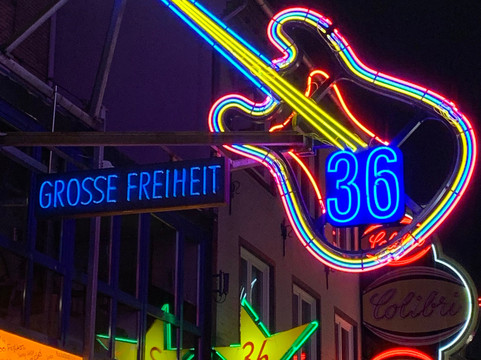 St. Pauli Office-汉堡必去景点