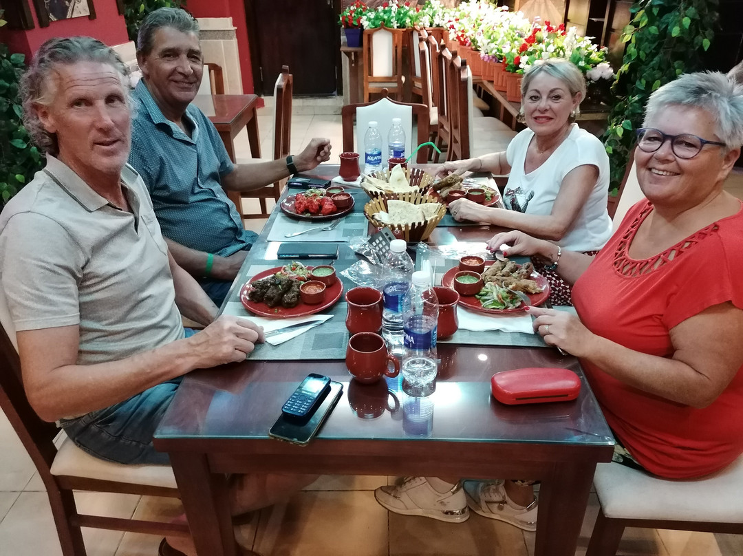 Delhi Delight - Indian Cuisine