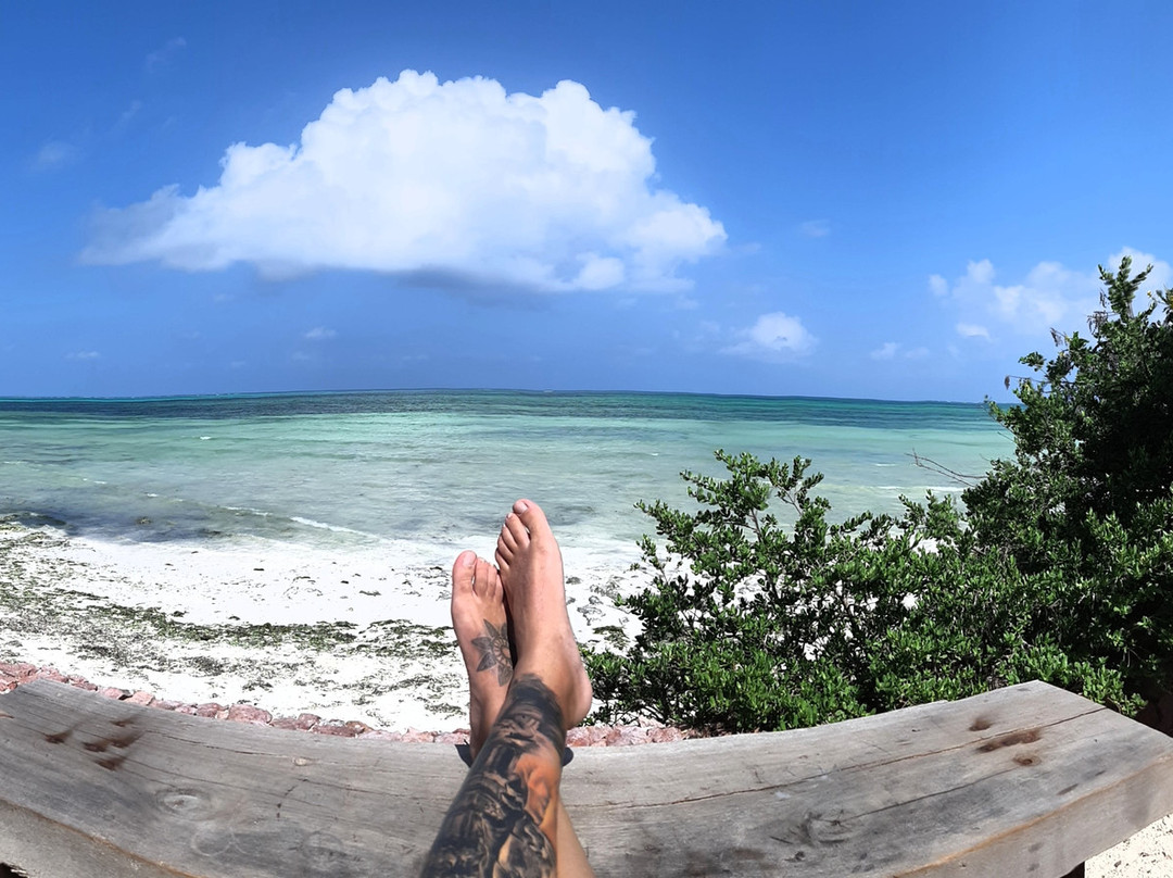 穆布芋泥沙滩酒店主图