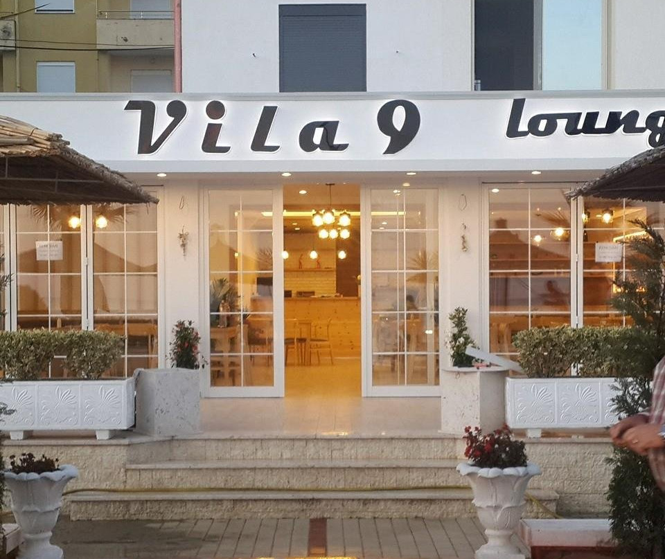Vila 9
