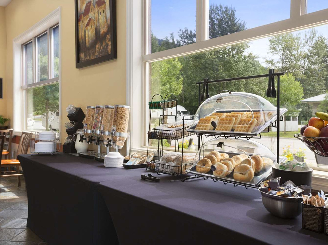 雷夫尔斯托克酒店住宿-Northwinds Hotel Revelstoke By Basecamp