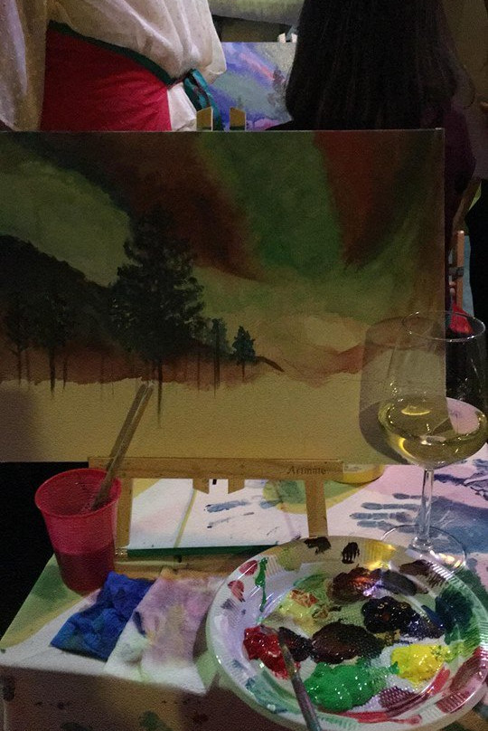 Telajo & Vere or Paint & Wine Albania-地拉那必去景点