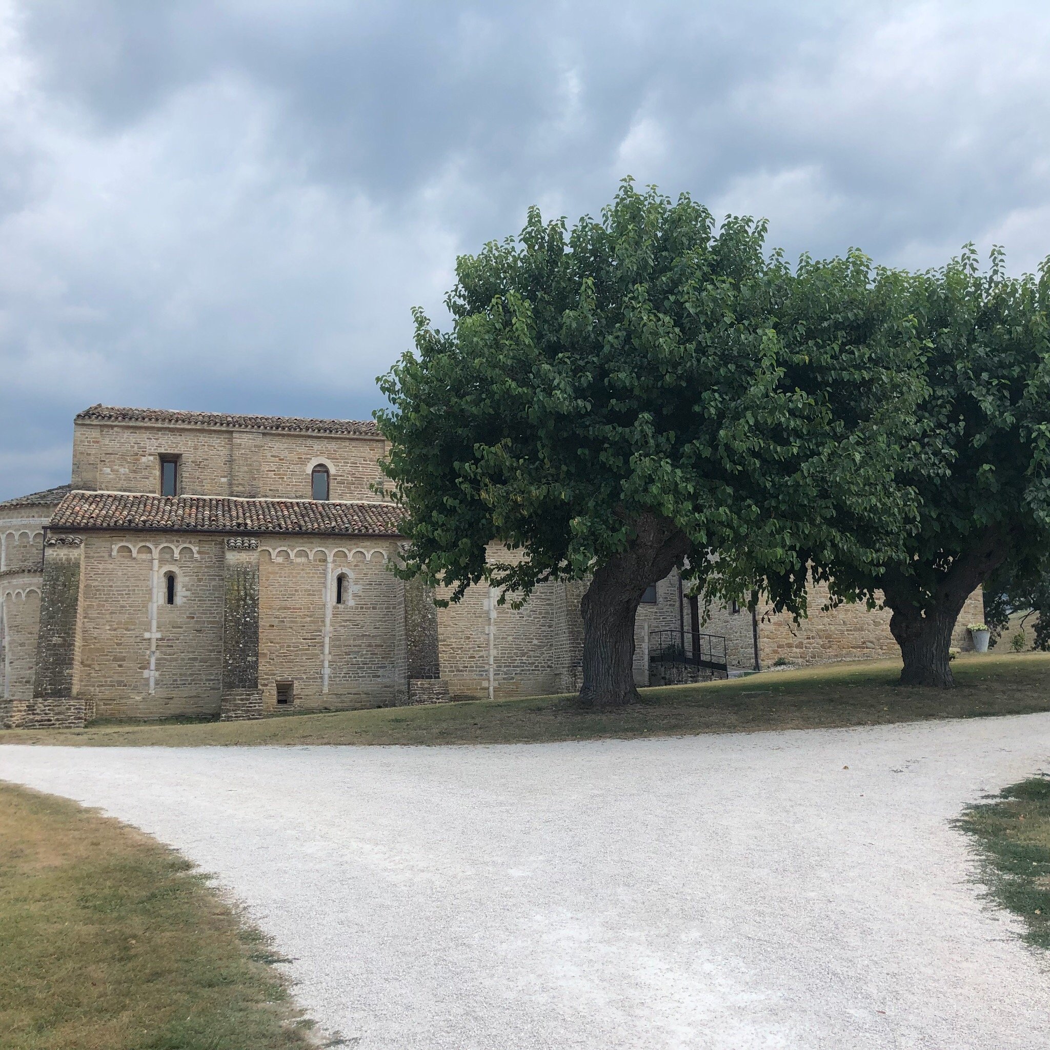 Abbazia Sant'Urbano-官方