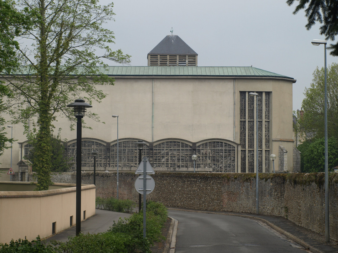Eglise Saint-Lazare景点图片