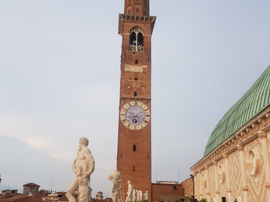 La terrazza-维琴查必去景点