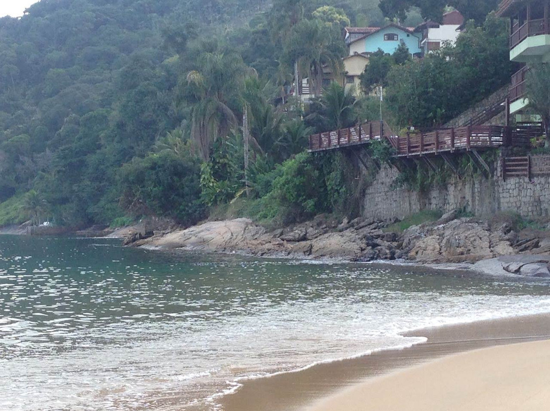 Vermelha Beach-安格拉杜斯雷斯必去景点