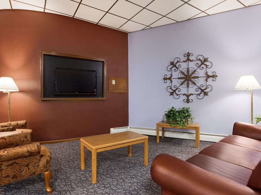 Travelodge by Wyndham Motel of St Cloud主图