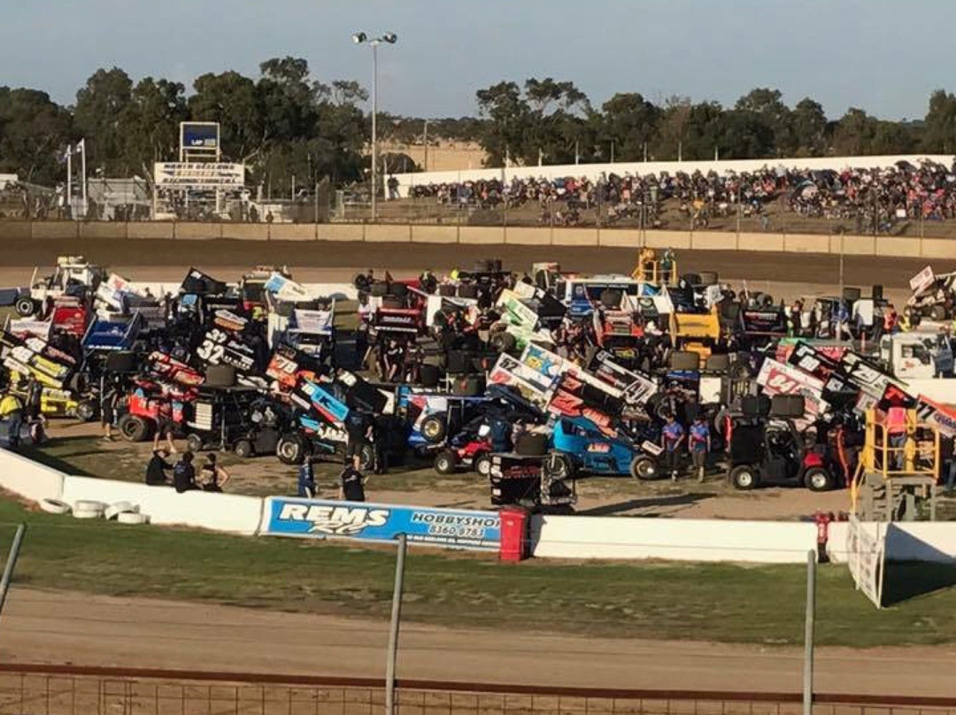 Avalon Raceway-Lara必去景点