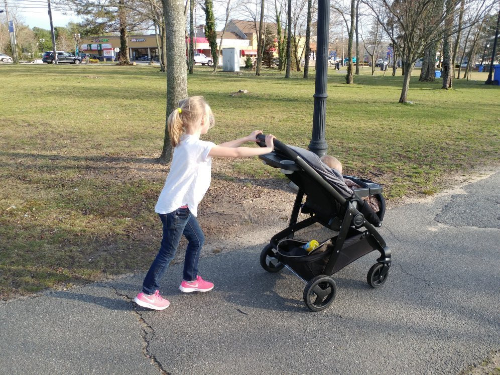 Manahawkin Lake Park景点图片