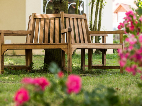 地中海珍宝酒店主图