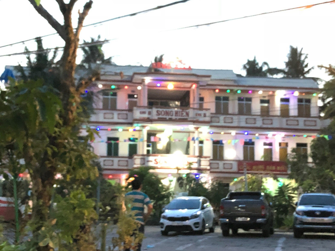 颂贤酒店主图