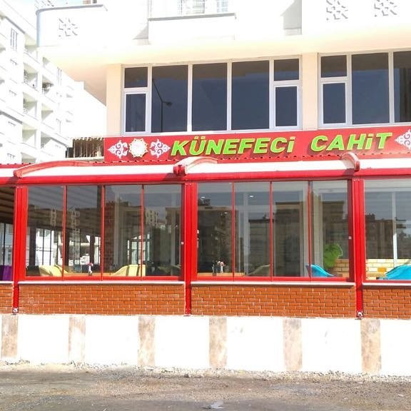 Derik餐馆和美食-Kunefeci Cahit