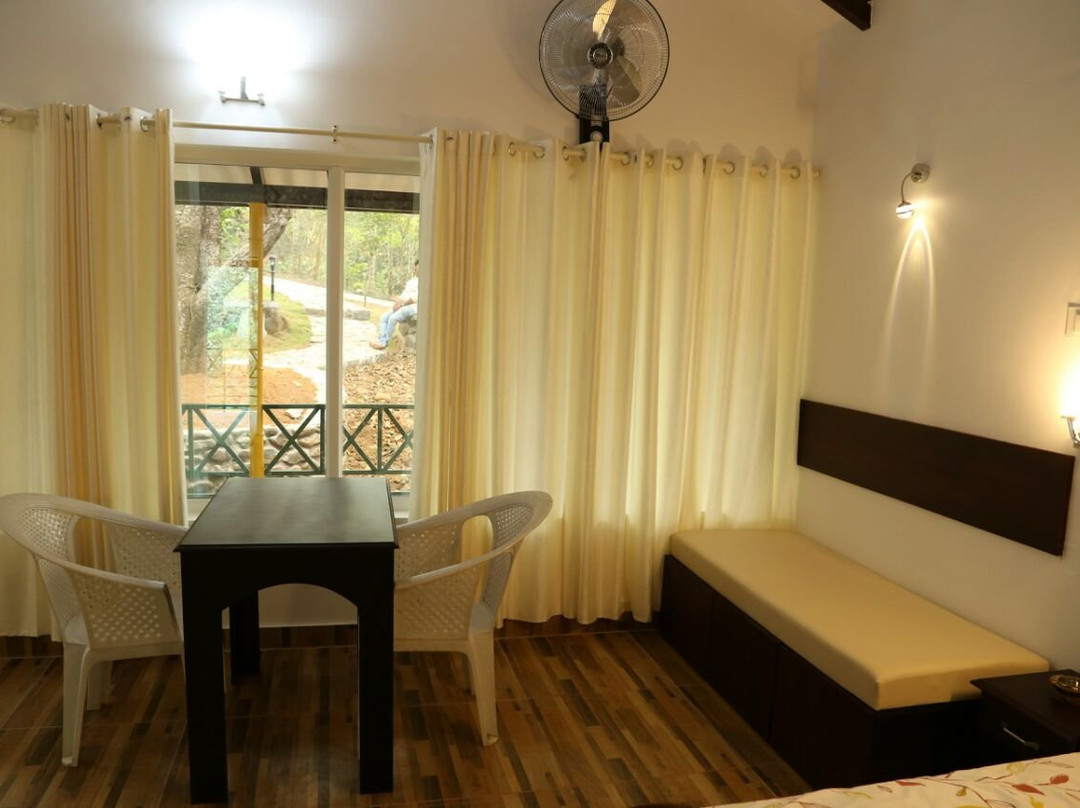 Orange Wood Resort主图