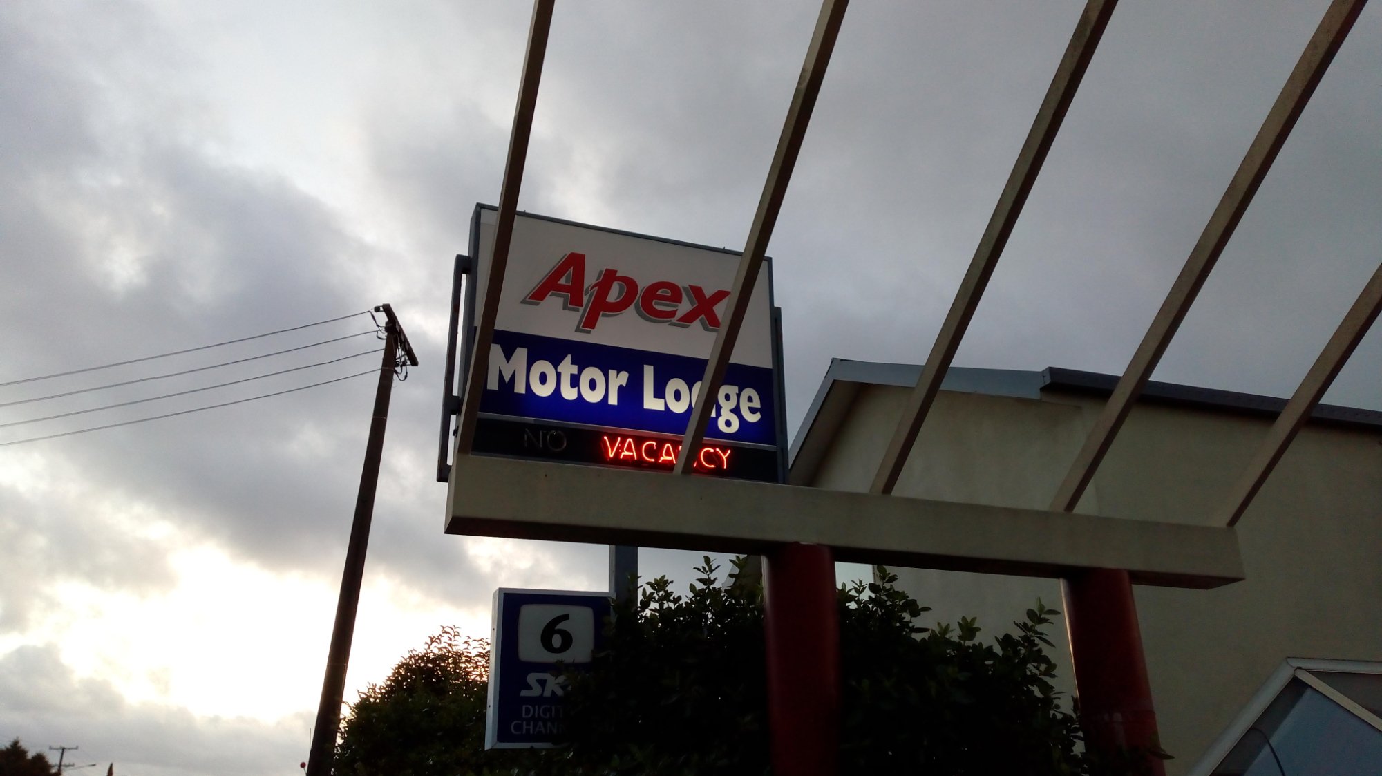 Apex Motor Lodge-浴室