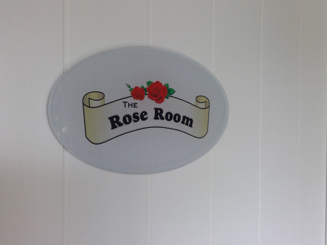 The Captains Rose BnB主图