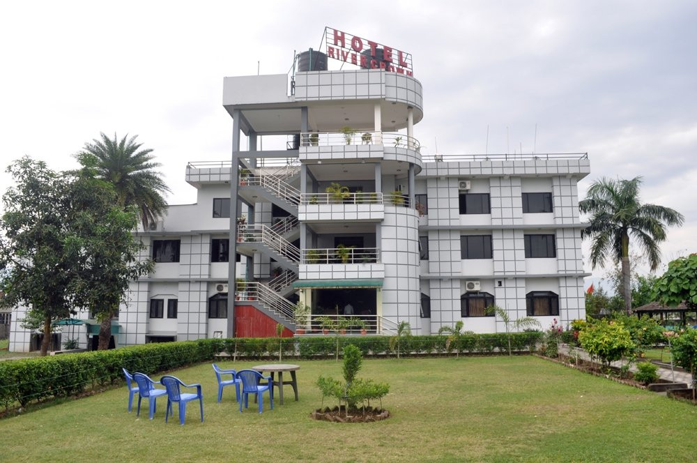 Hotel River Crown主图