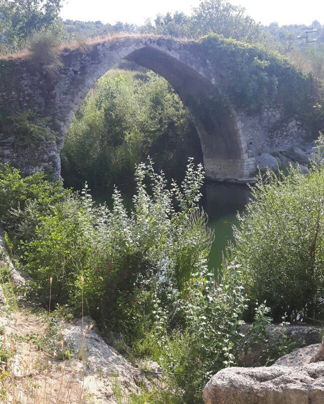 Ponte Ghetterello - “Ponte del Diavolo”-Squillace必去景点