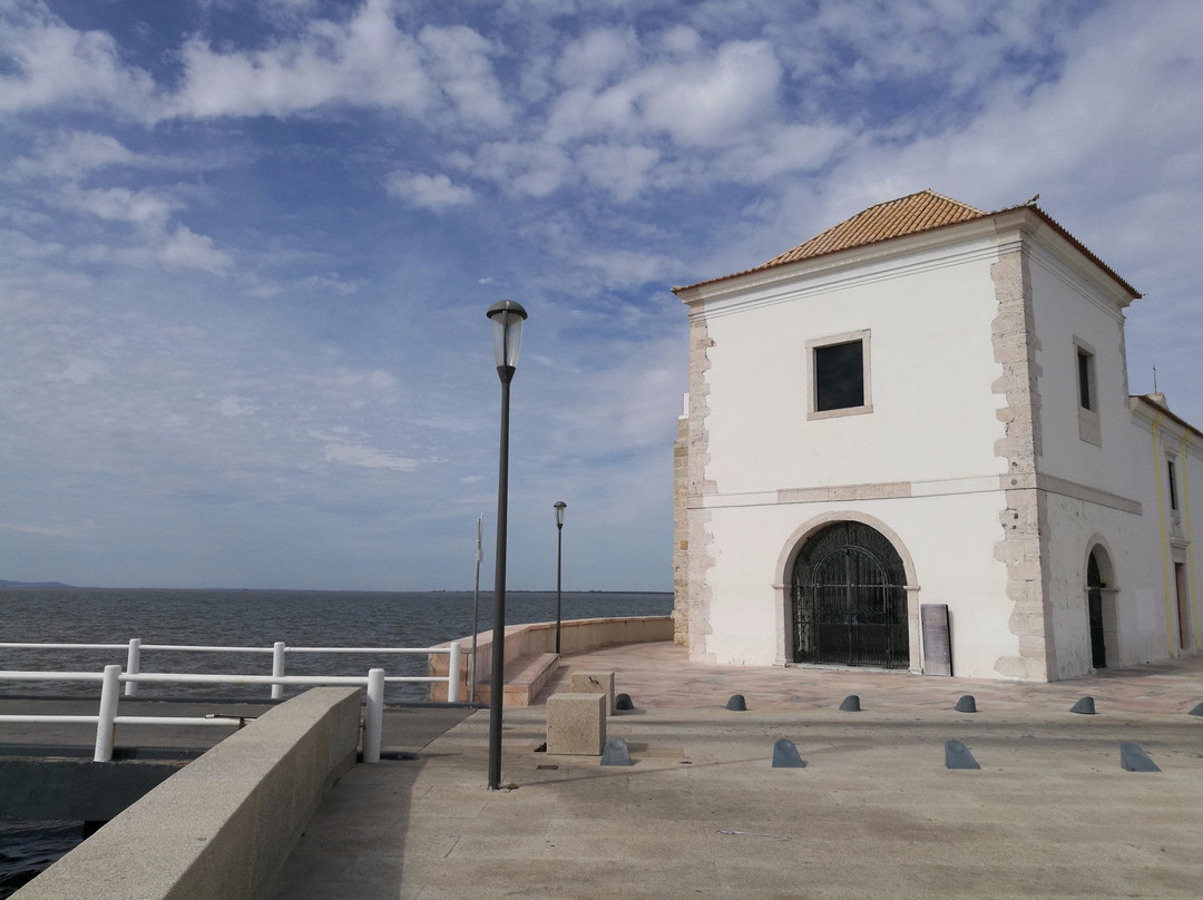 Outer Tours-阿威罗必去景点