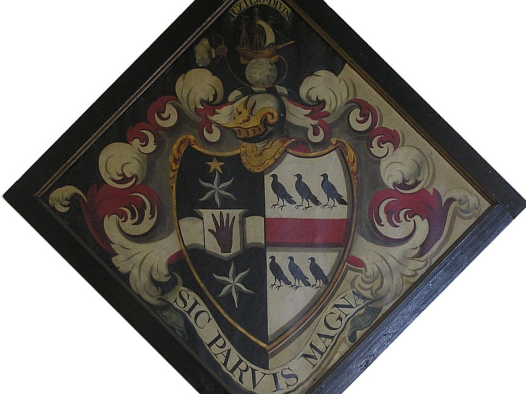 St Leonard's Church景点图片