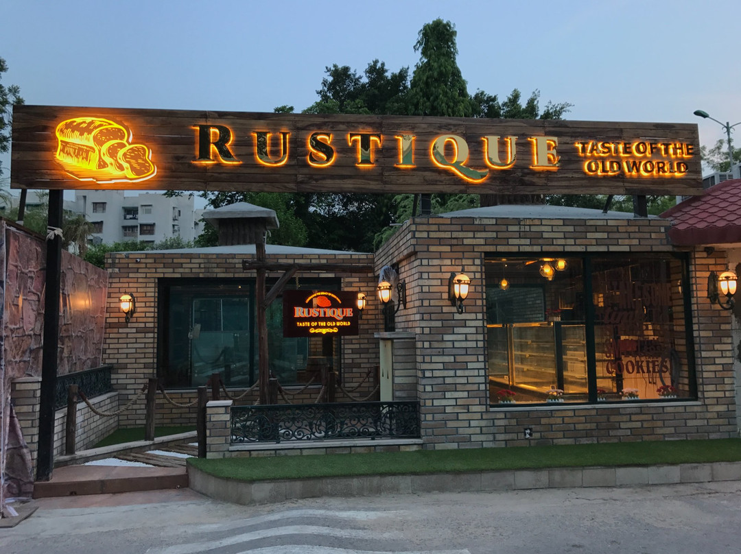 Rustique
