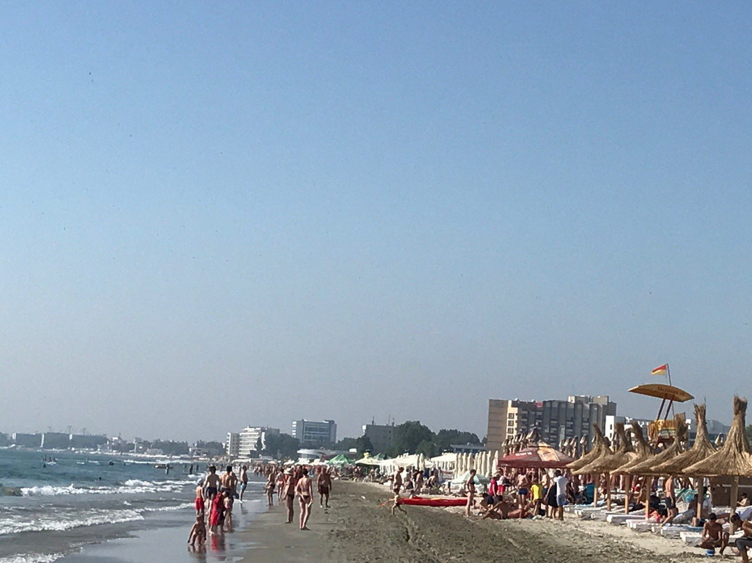 Shut Up Beach景点图片