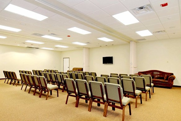 West Resthaven Funeral Home and Park Cemetery-格兰岱尔必去景点