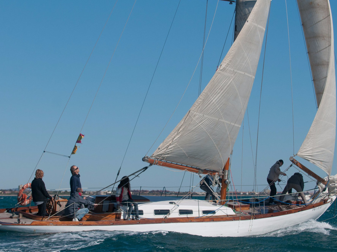 Club de Mar-锡切斯必去景点