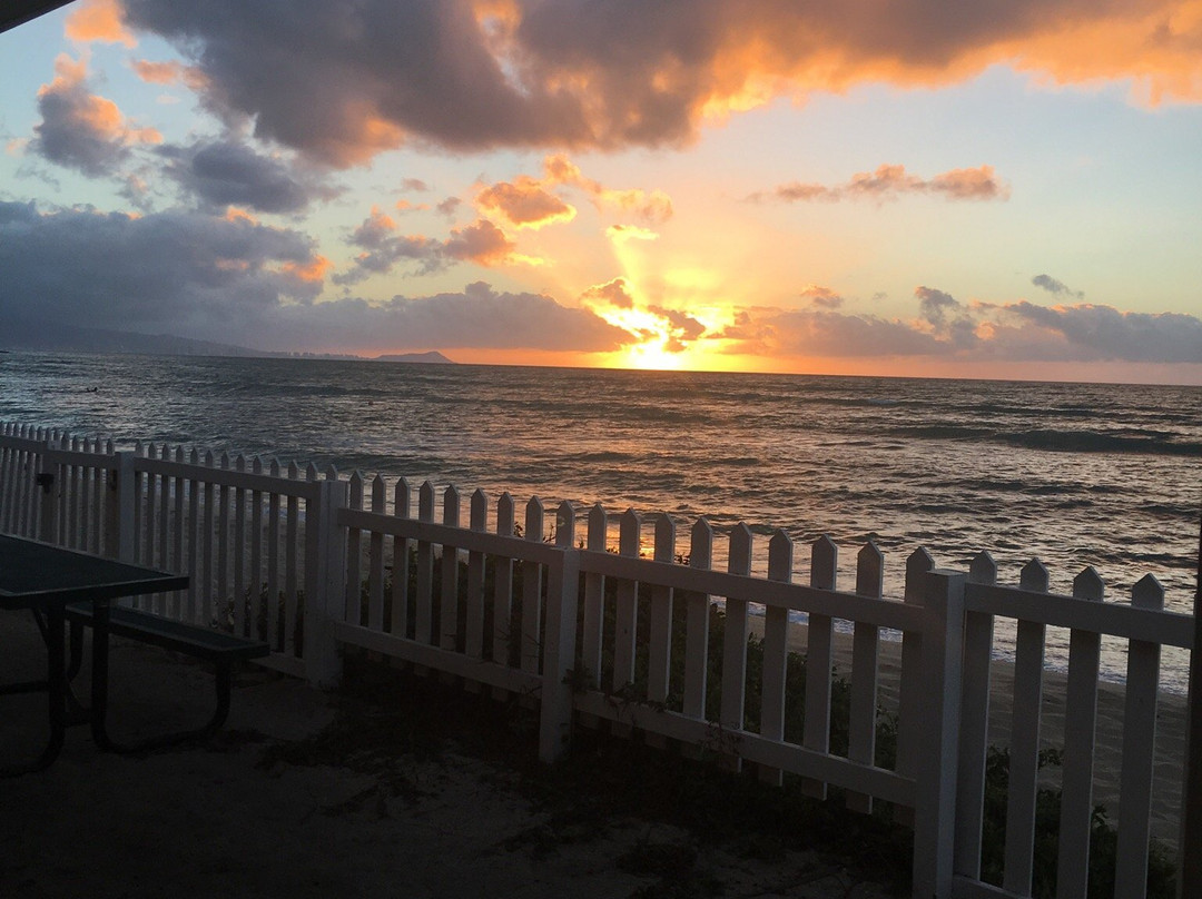 Barbers Point Beach Cottages